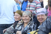 People (158)